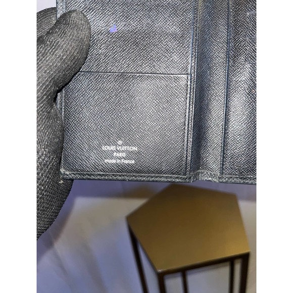 Louis Vuitton long fold wallet - Picture 4 of 7